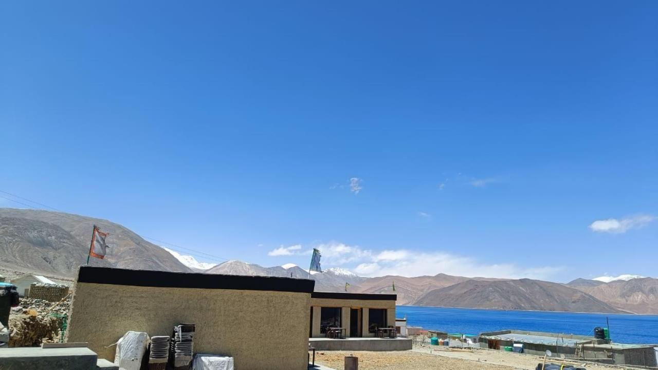 Mystic Pangong Hotel Spangmik ภายนอก รูปภาพ