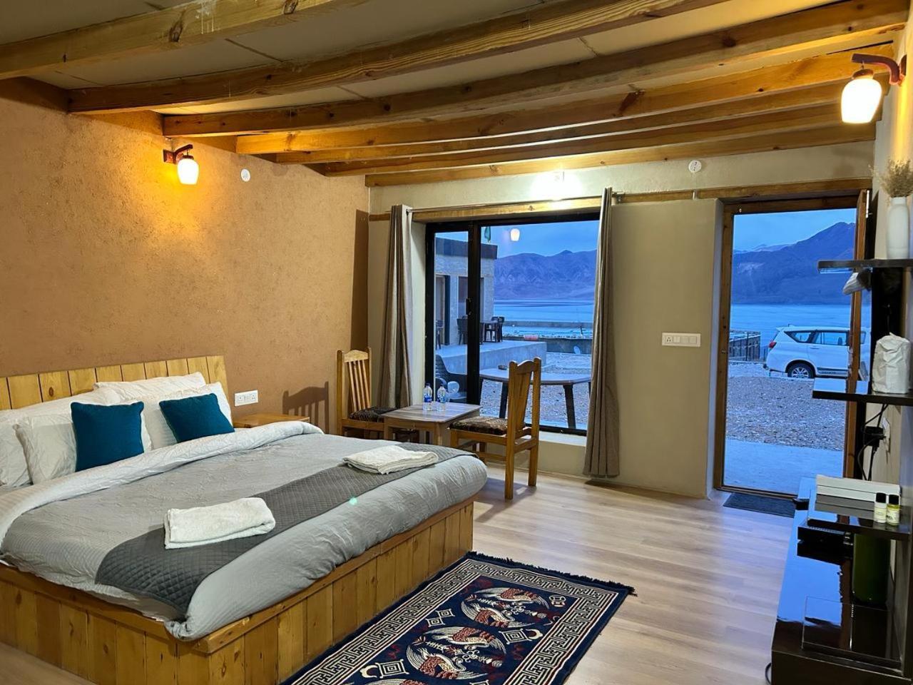 Mystic Pangong Hotel Spangmik ภายนอก รูปภาพ